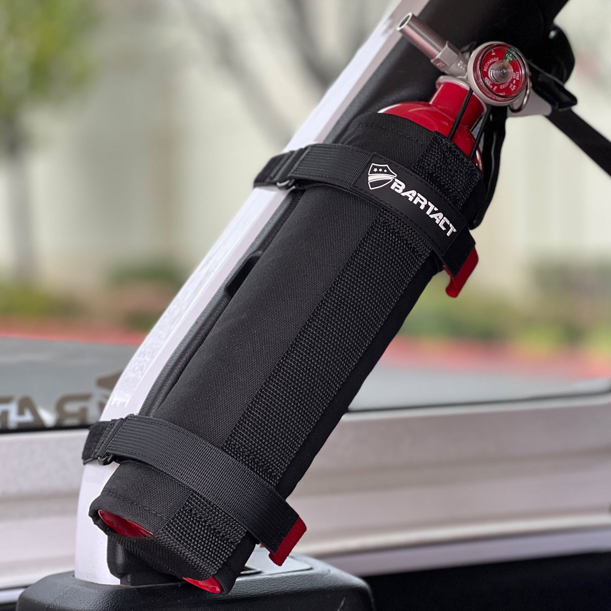 Supporto Estintore Per Jeep Wrangler - Montaggio Senza Attrezzi In 1 Minuto | Adatto Per JK, JL, TJ, CJ | Accessorio Sicuro Per Roll Bar - Foto 9