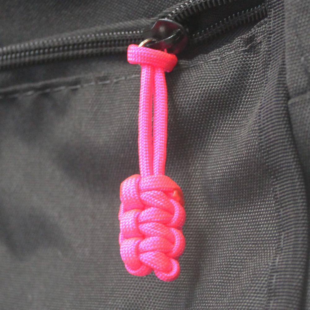 Paracord Zipper Pull Fishtail Knot, Custom handmade tab pull for bags,  jackets, luggage, or purse. Personalized gift.