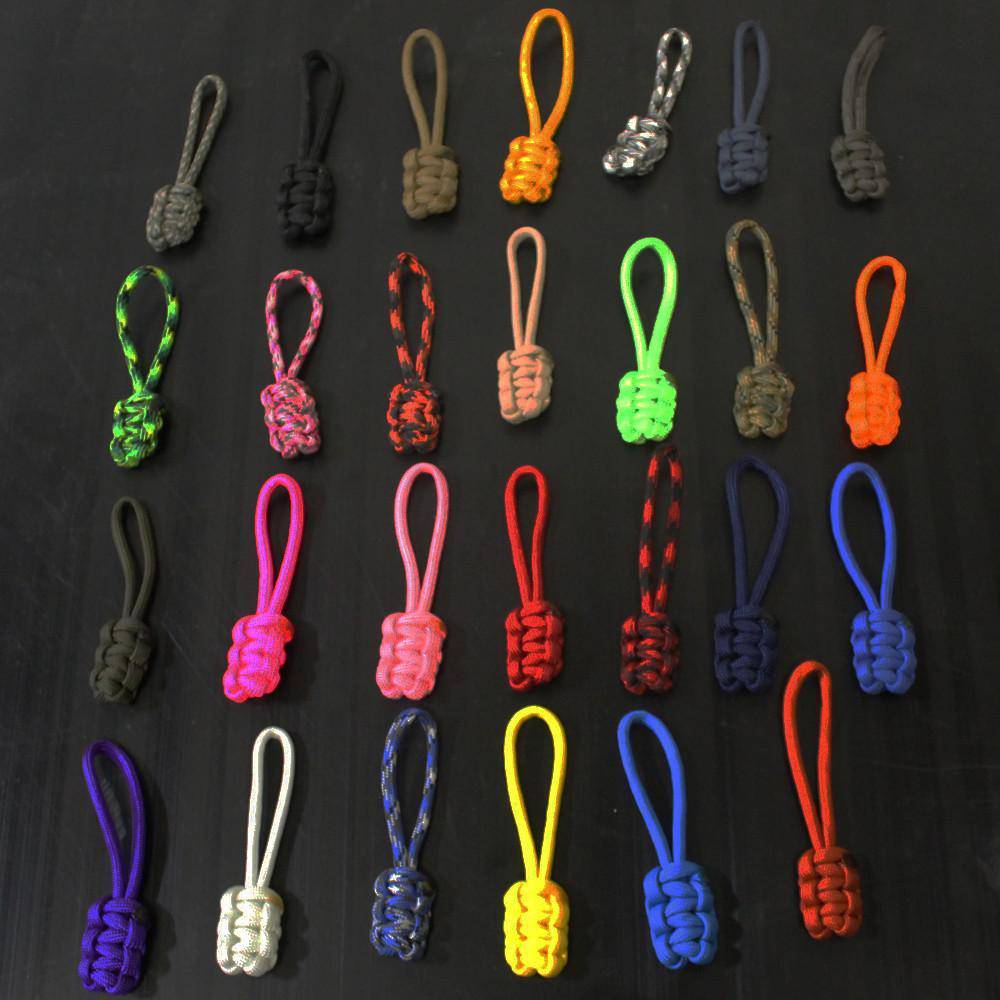Paracord Zipper Pull Cobra Knot, Custom handmade tab pull for bags,  jackets, luggage, or purse. Personalized gift.